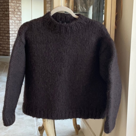 Peruvian Connection Sweater - Picture 5 of 5